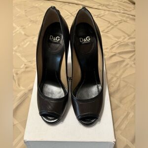 Dolce and Gabana brown and black open toed heels size 39 women’s